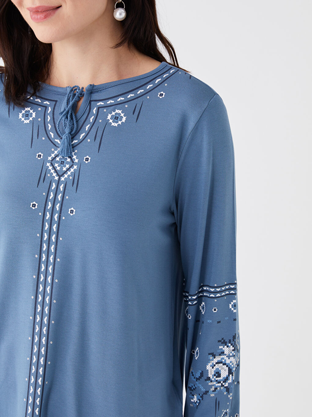 LCW Grace Tie Neck Printed Long Sleeve Women's Blouse -S46835Z8-R2E