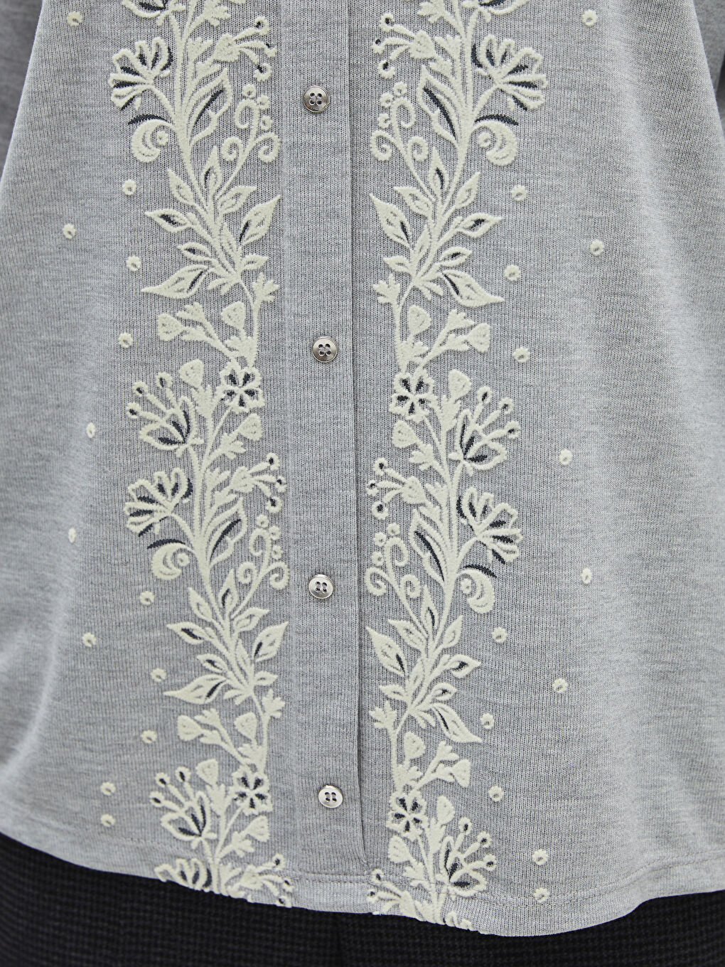 Gri Bisiklet Yaka Desenli Uzun Kollu Kadın Bluz-3