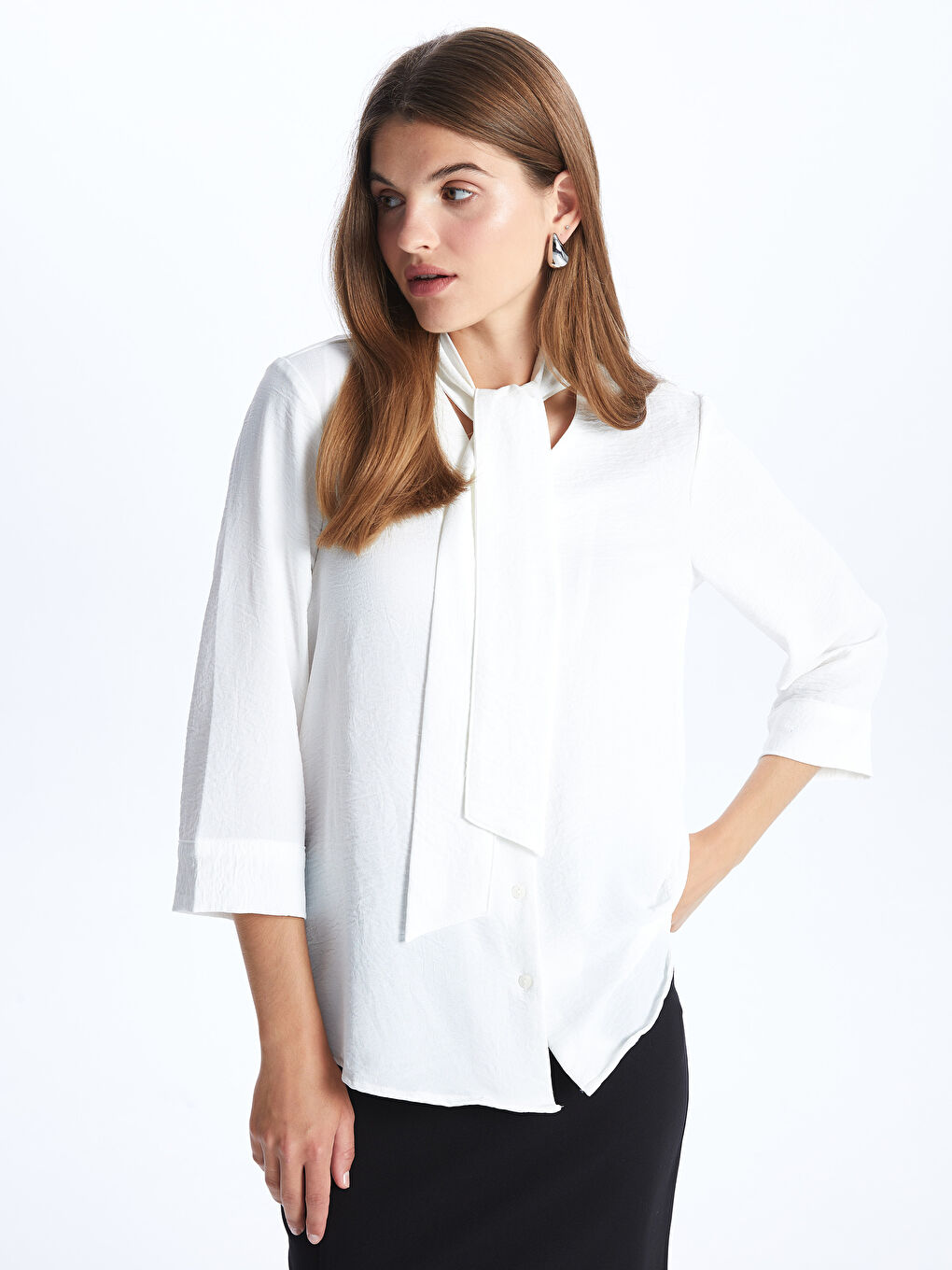 LCWAIKIKI Classic Women's V Neck Plain Shirt -S46996Z8-FEW