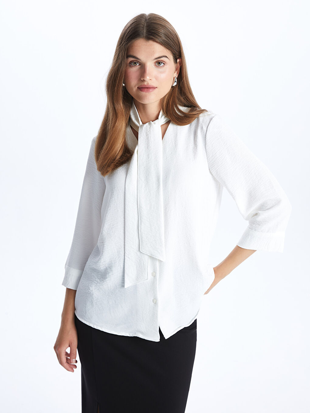 LCWAIKIKI Classic Women's V Neck Plain Shirt -S46996Z8-FEW