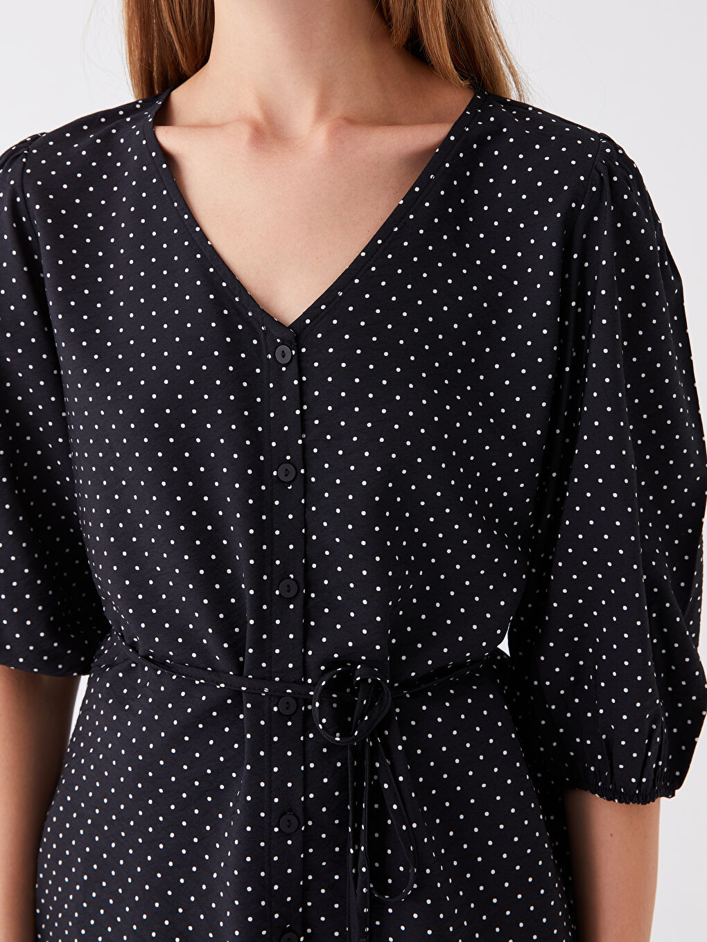 LC Waikiki V-Neck Polka Dot Women's Blouse -S47108Z8-LQJ
