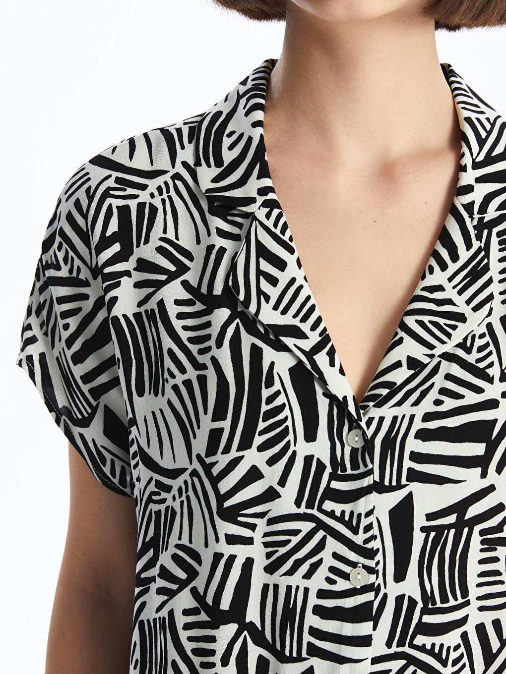 Collared Neck Patterned Short Sleeve Women's Beach Dress -S47256Z8-LQJ