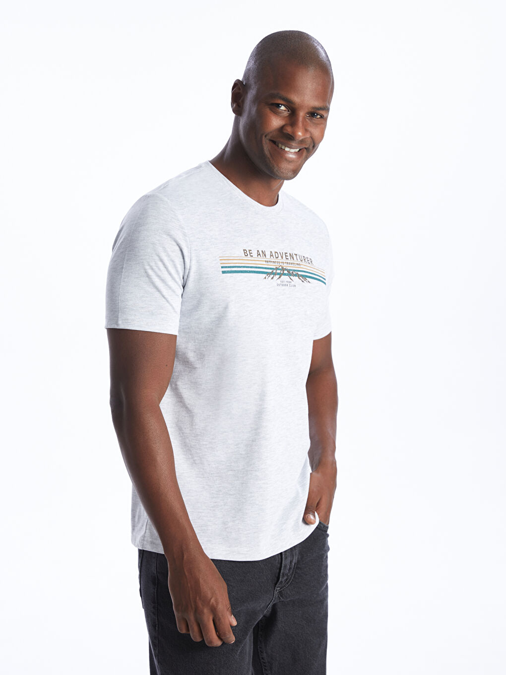 Bej Bisiklet Yaka Kısa Kollu Baskılı Penye Erkek Tişört-1