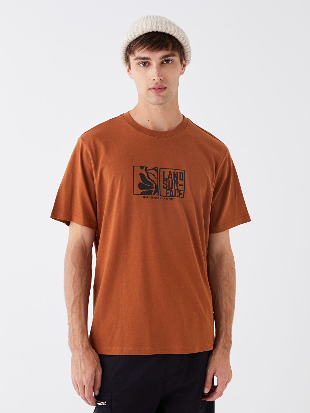 Crew Neck Short Sleeve Printed Men's T-Shirt-1