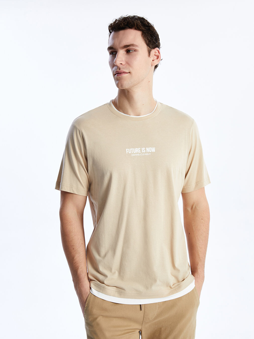 تيشيرت رجالي ياقة دائرية كم قصير مطبوع قطن ممشط