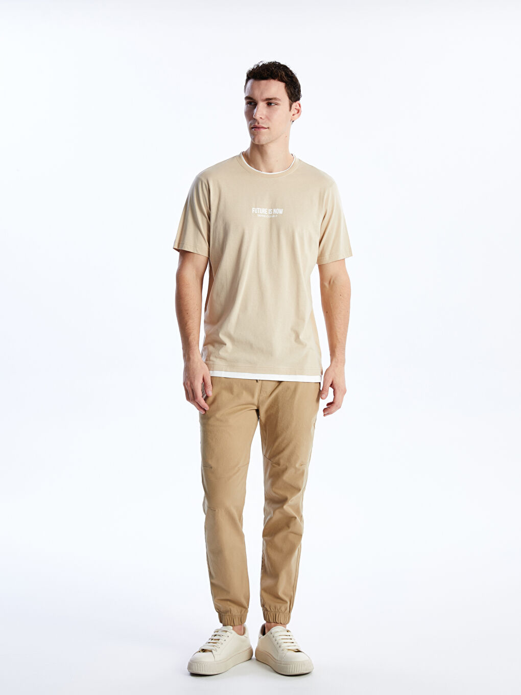 تيشيرت رجالي ياقة دائرية كم قصير مطبوع قطن ممشط-1