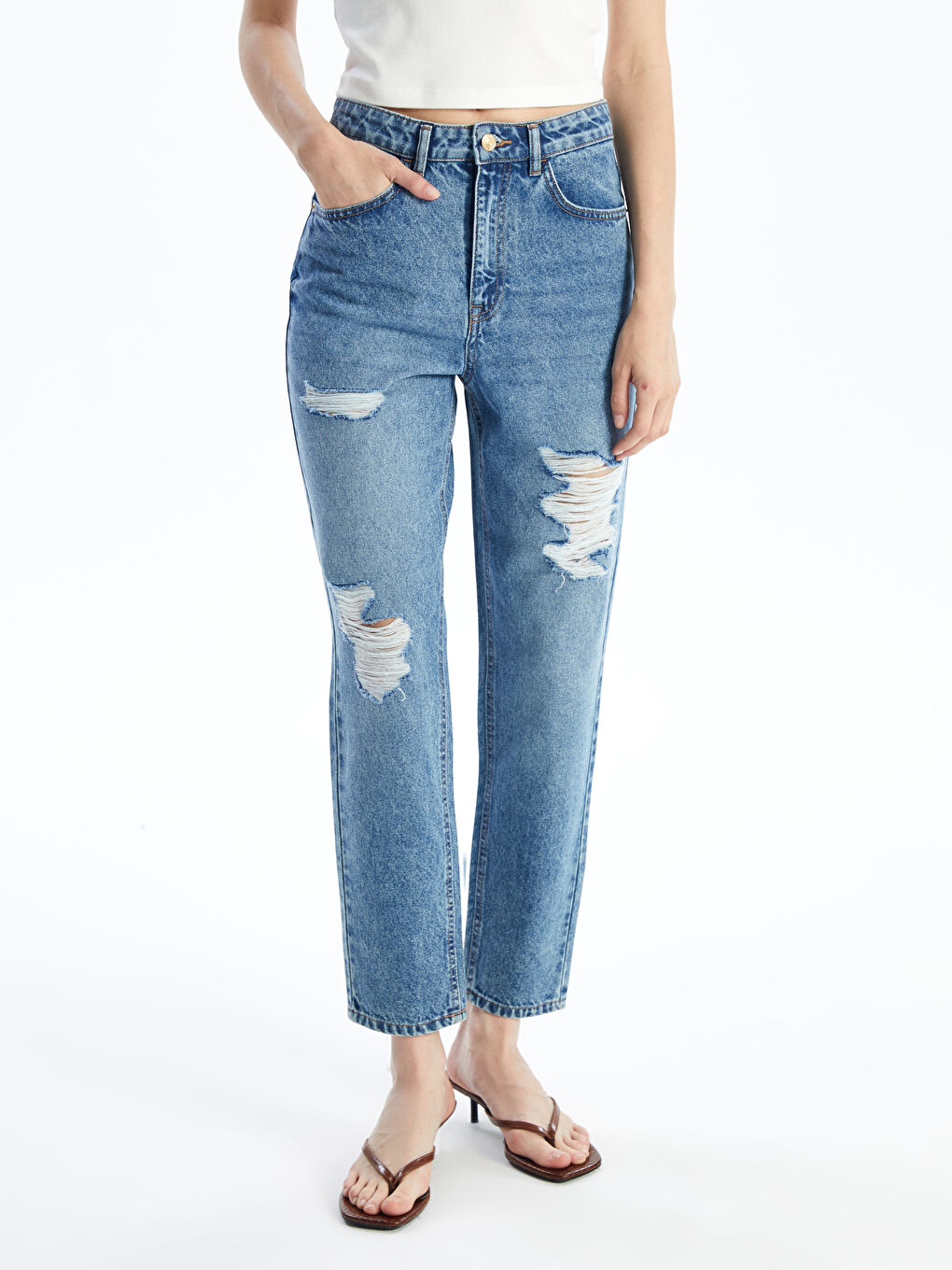 LC Waikiki Mom Fit Farmerke sa Pocepanim Detaljima za Žene -S47483Z8-507