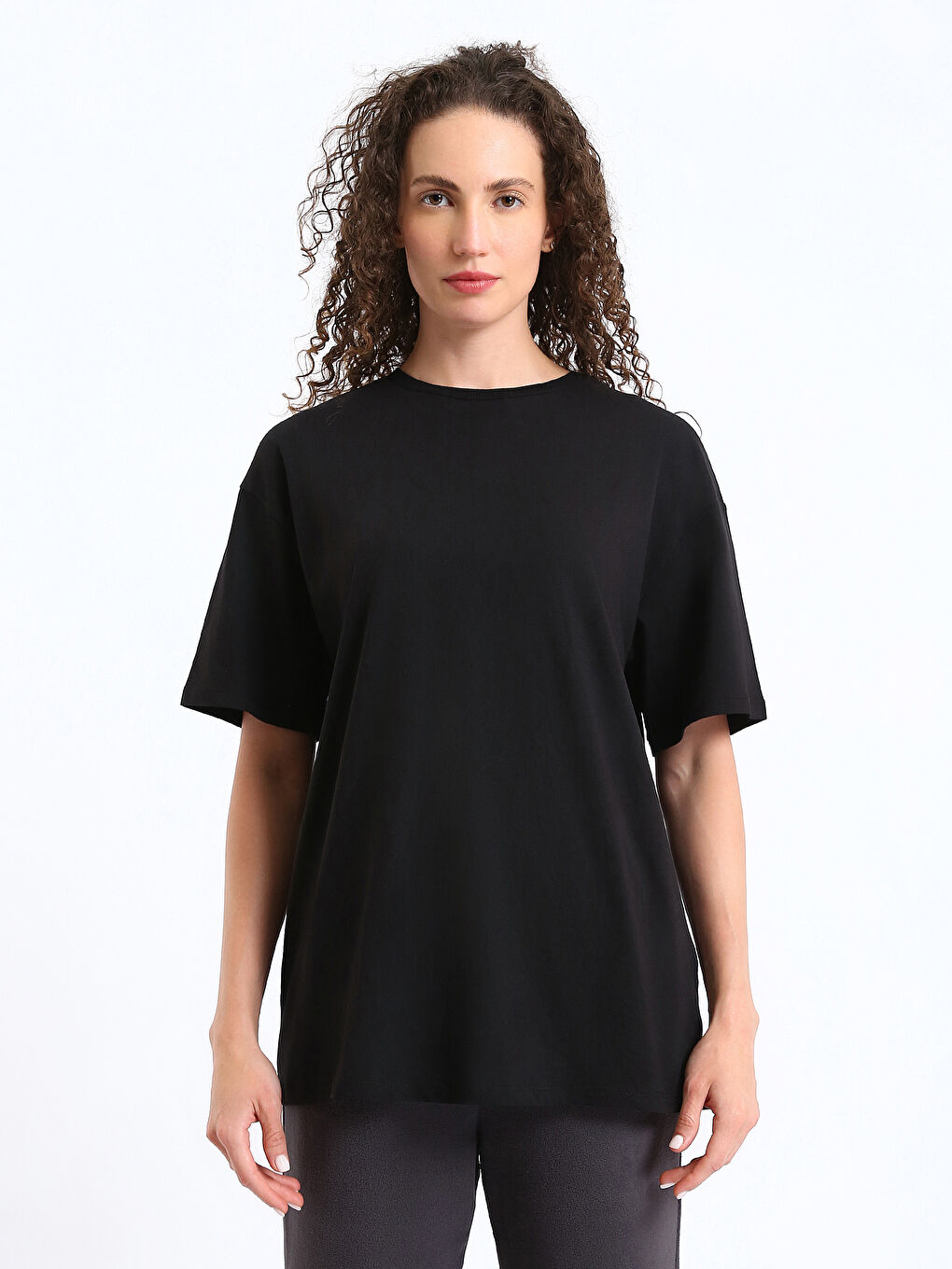 T-shirt pour Femmes à Manches Courtes Uni à Col Rond-1