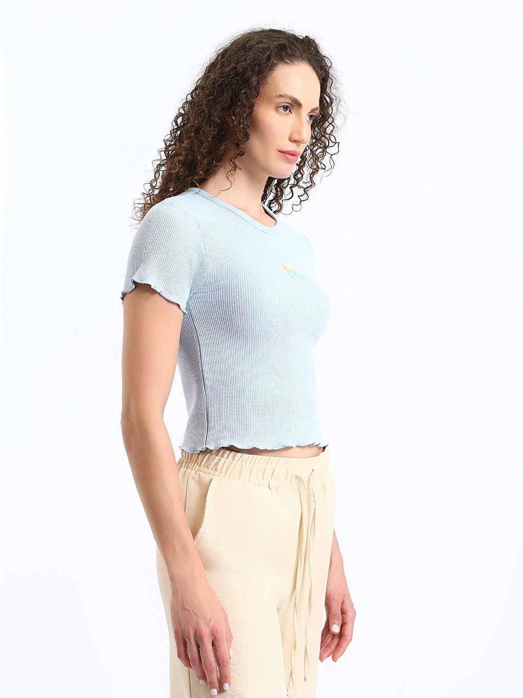 T-shirt à Manches Courtes Brodé à Col Rond pour Femmes-7