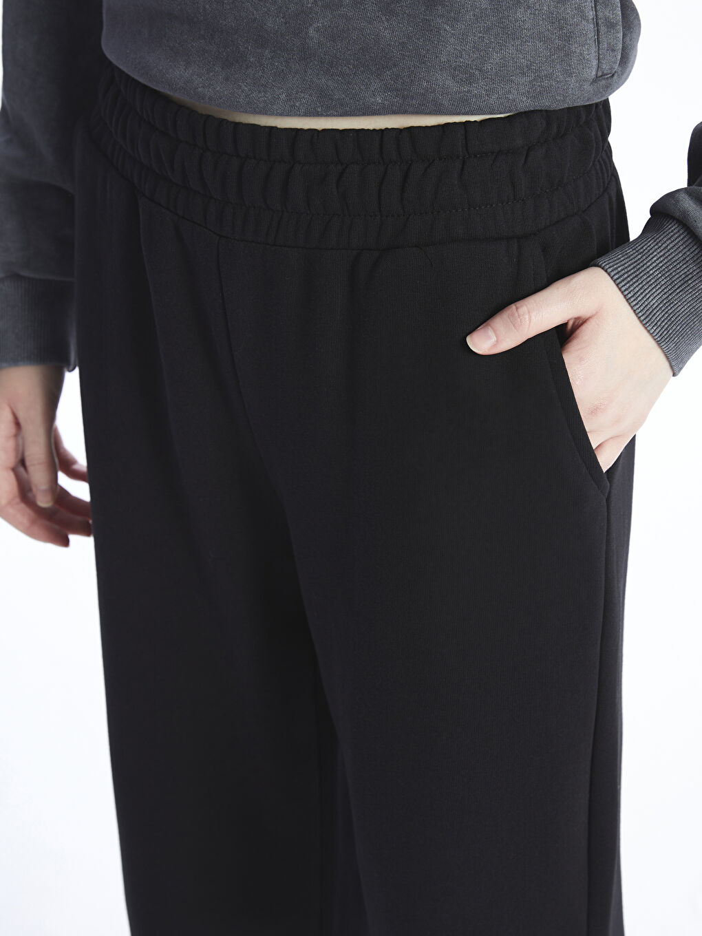 Women's Elastic Waist Regular Jogger Sweatpants -S47727Z8-CVL