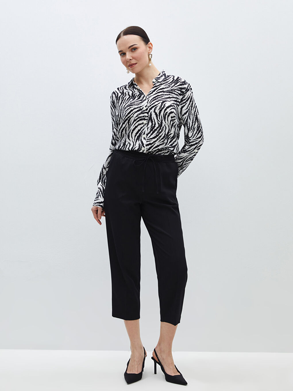 Elastic Waist Standard Fit Women's Trousers -S47882Z8-CVL