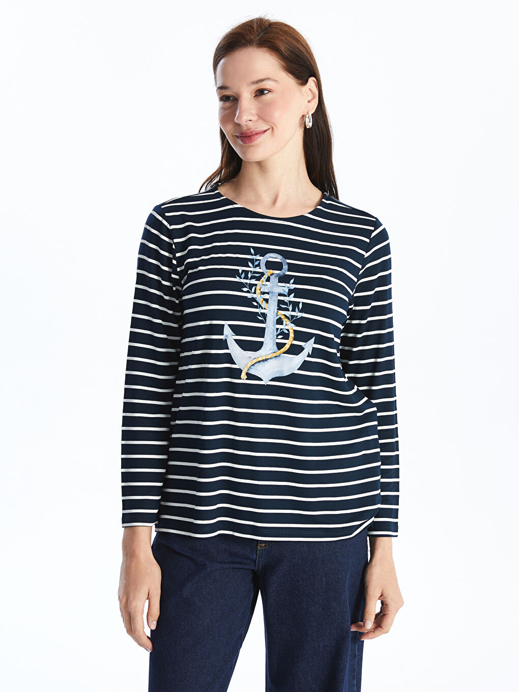 تي شيرت نساء بكم طويل مخطط بكول مدور