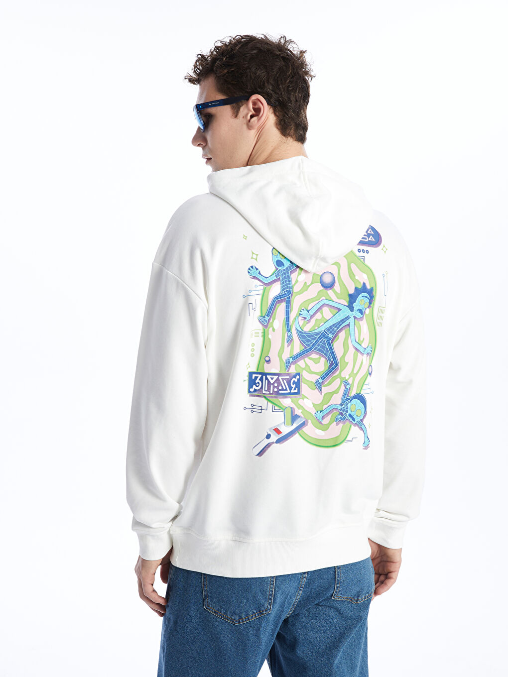 XSIDE Ekru Uzun Kollu Rick and Morty Baskılı Erkek Hoodie