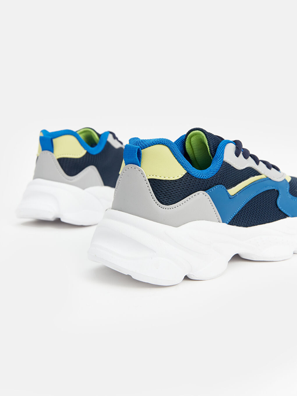 حذاء رياضي نشط للأولاد-4