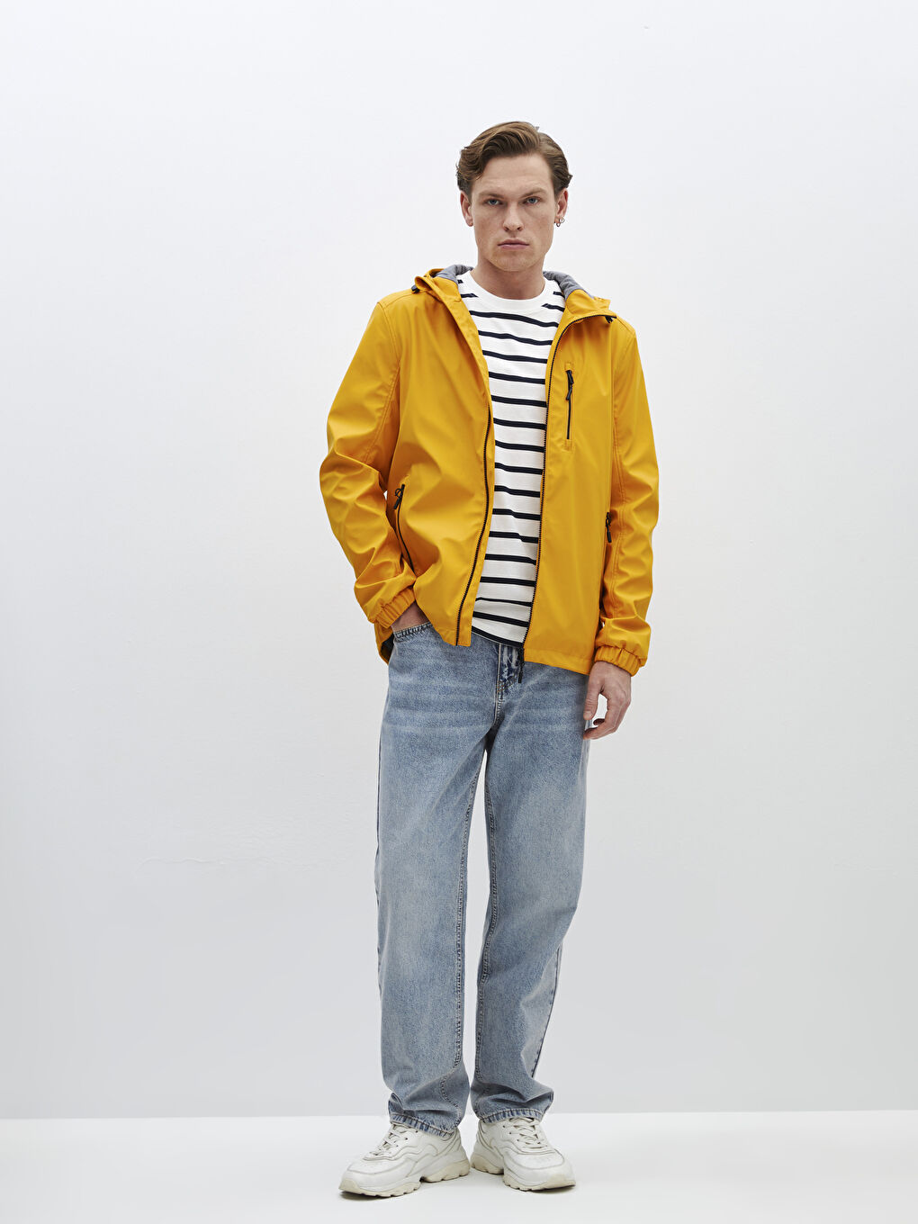 XSIDE Regular Fit Hooded Men's Raincoat -S48085Z8-J5J