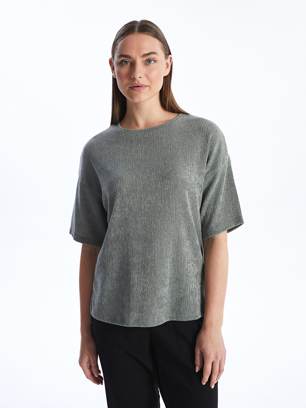 Gri Bisiklet Yaka Düz Kısa Kollu Oversize Kadın Tişört