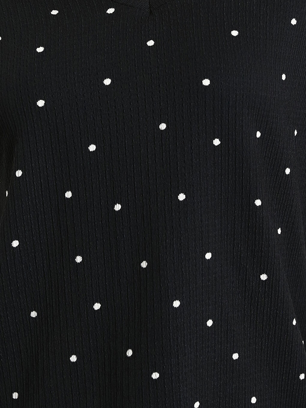 T-shirt à Pois à Manches Courtes pour Femmes avec Encolure en V-4