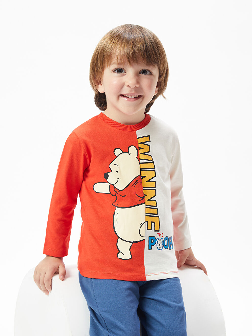 LCW Kids Turuncu Bisiklet Yaka Uzun Kollu Winnie the Pooh Baskılı Erkek Bebek Sweatshirt ve Pantolon 2'li Takım