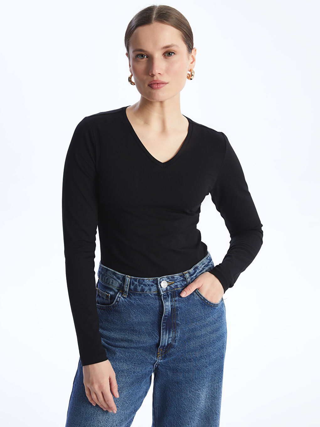 Siyah V Yaka Düz Uzun Kollu Kadın Tişört