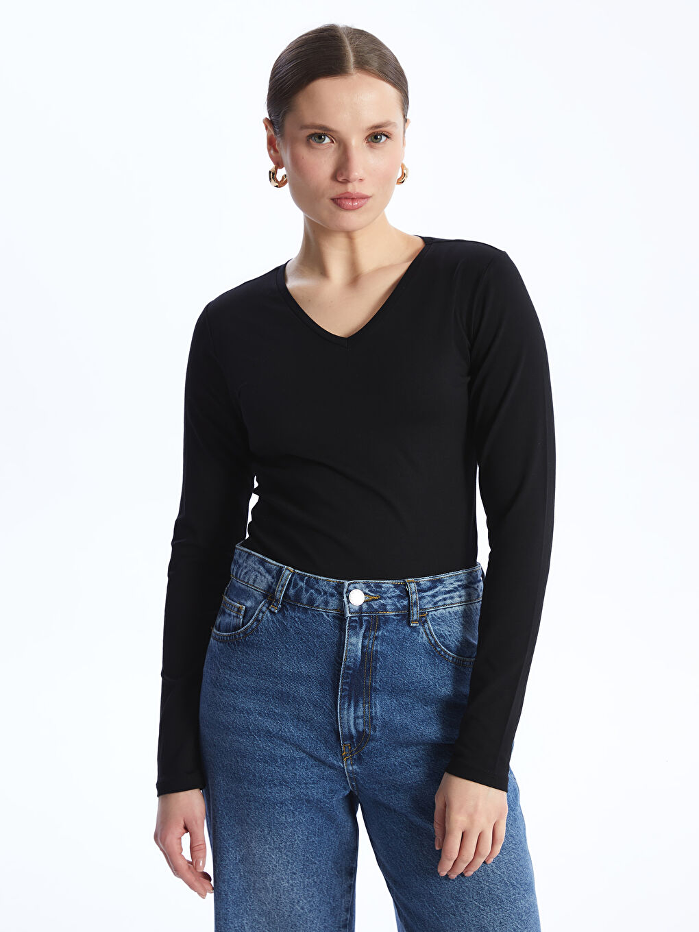 Siyah V Yaka Düz Uzun Kollu Kadın Tişört-1