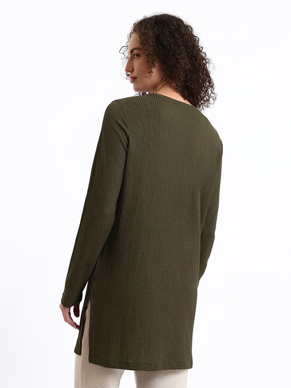 تونيك نسائي بكول مدور بسيط وكم طويل-8