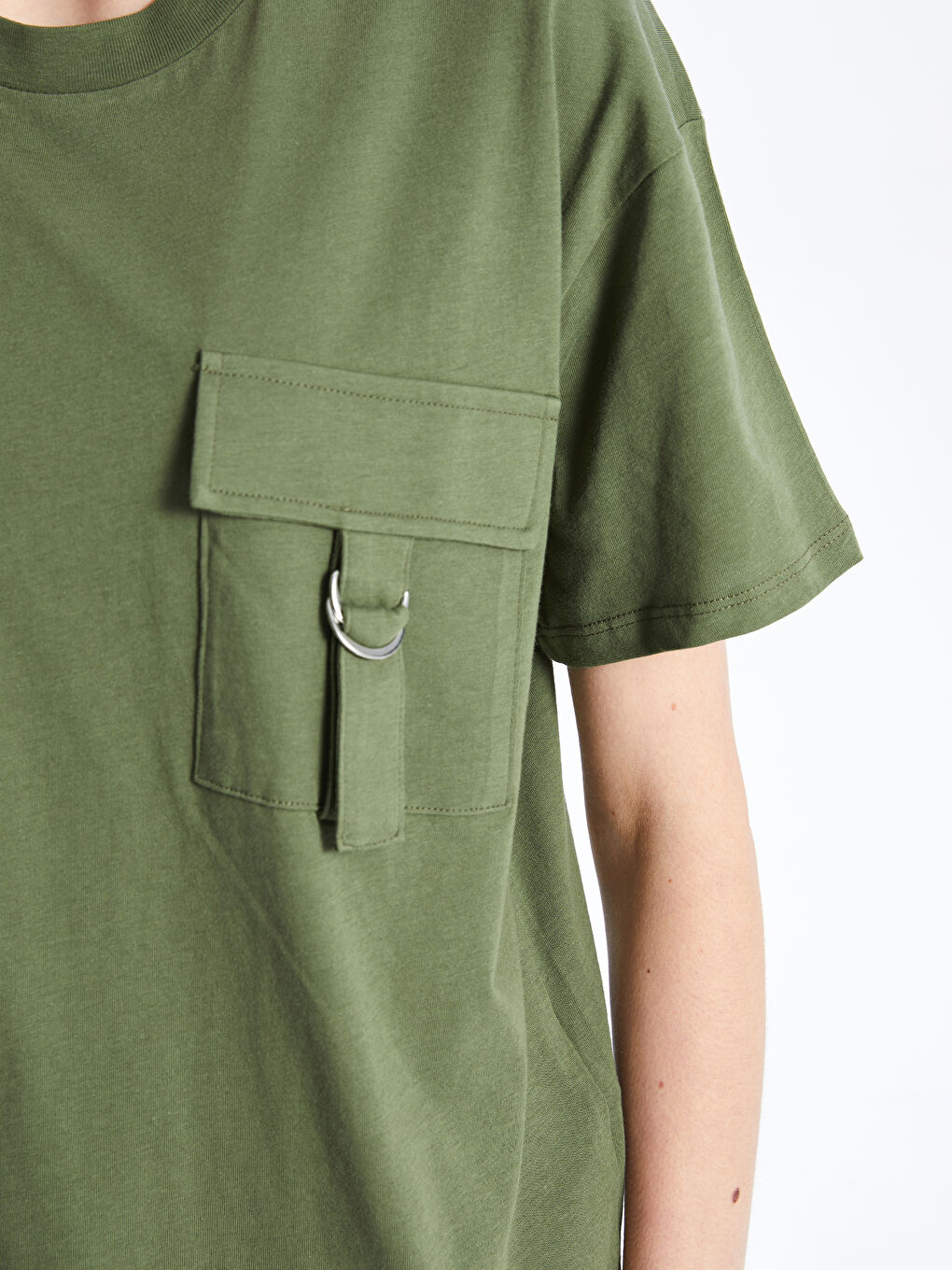 Yeşil Bisiklet Yaka Düz Kısa Kollu Kadın Tişört-3