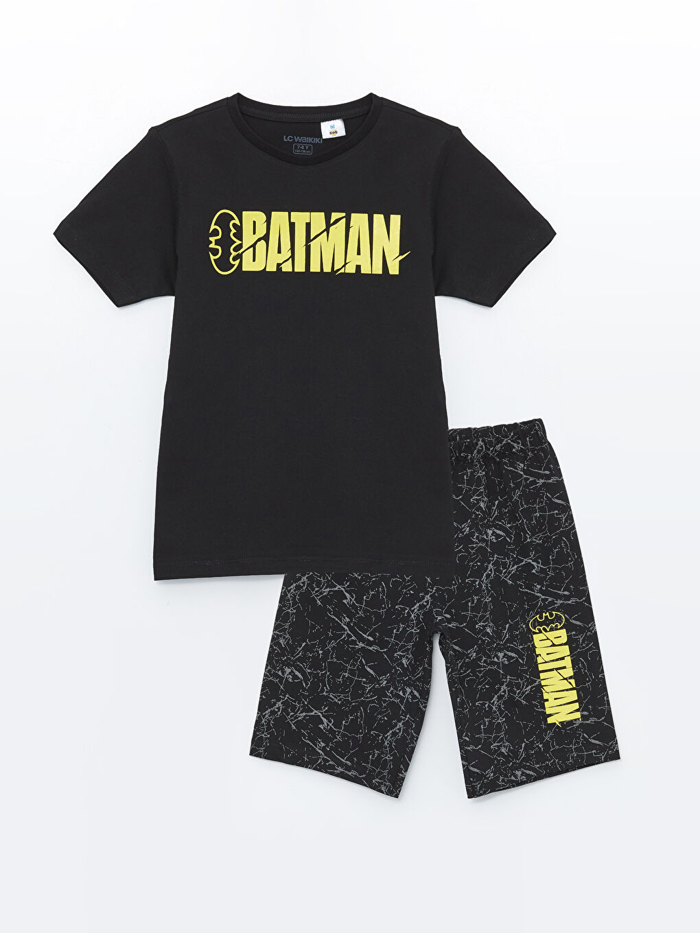 LCW Kids Yeni Siyah Bisiklet Yaka Batman Baskılı Kısa Kollu Erkek Çocuk Şortlu Pijama Takımı