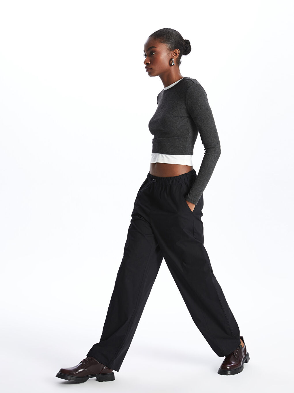 CRNA Pantalone Žena -S48652Z8-CVL
