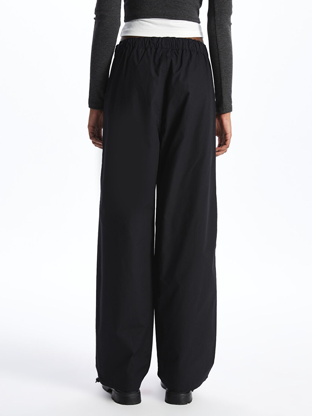 CRNA Pantalone Žena -S48652Z8-CVL