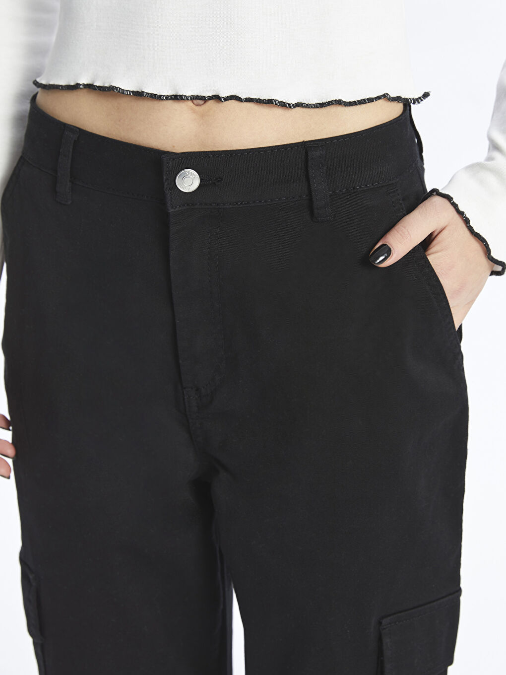 پانتۆڵی بارهەڵگر ڕه‌ش ئافرەت -S48939Z8-CVL