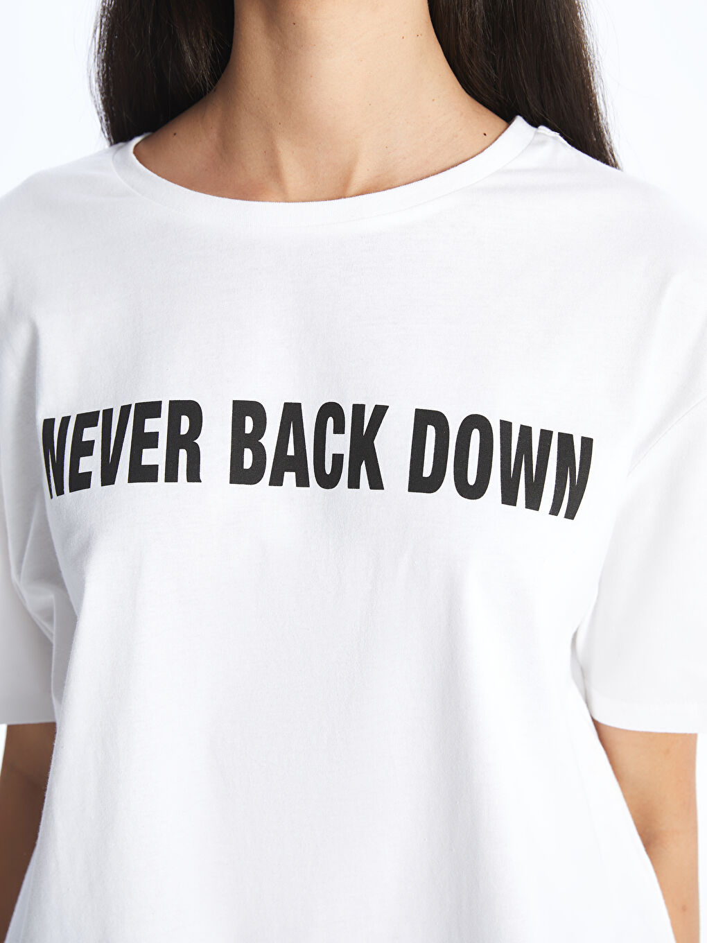 Футболка с круглым вырезом, принтом и коротким рукавом оверсайз для женщин-3