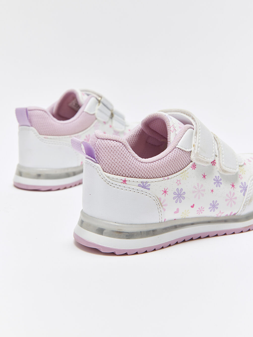 Beyaz Tabanı Işıklı Kız Çocuk Spor Ayakkabı-5