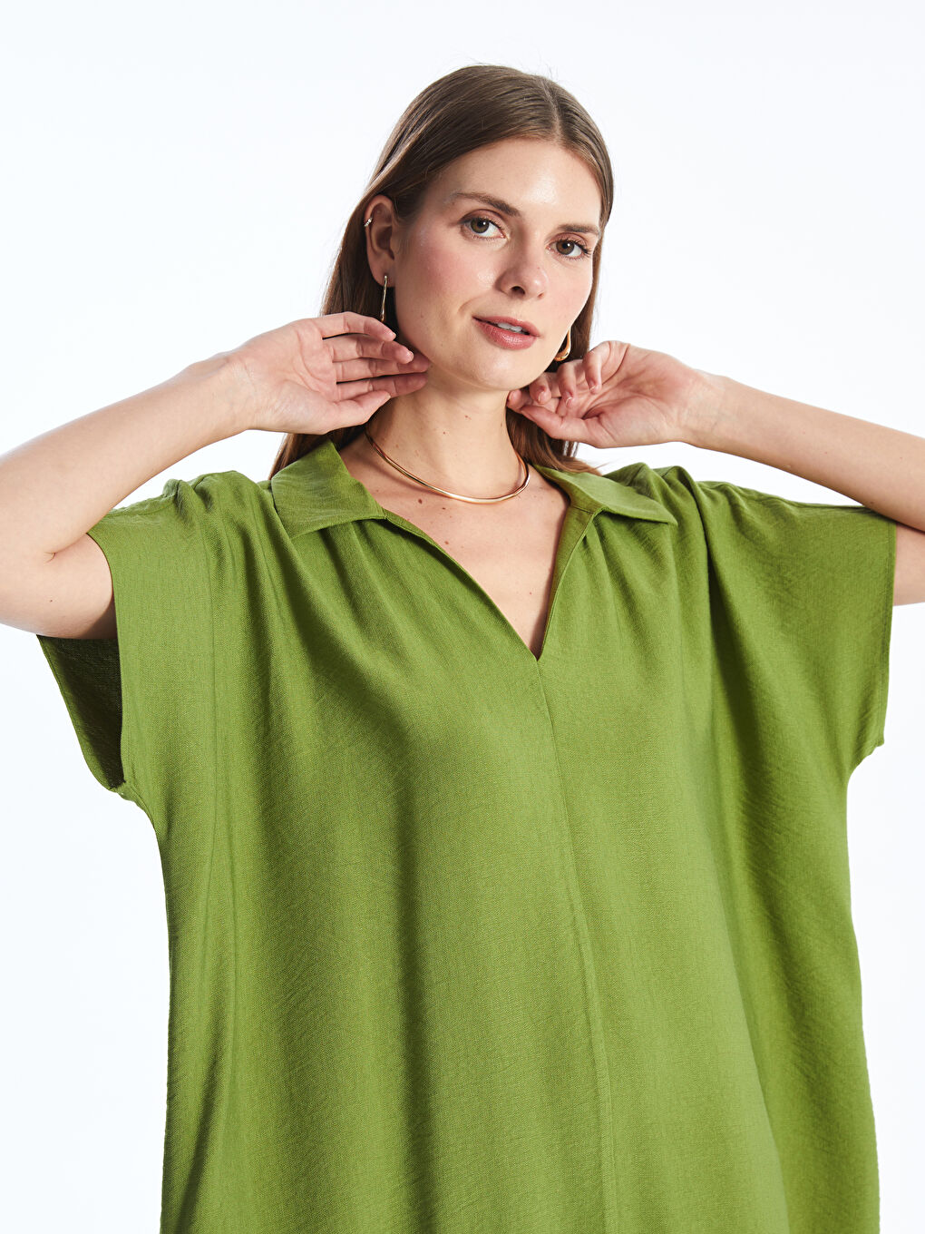 Robe Oversize pour Femmes à Col de Chemise Uni et Manches Courtes-1