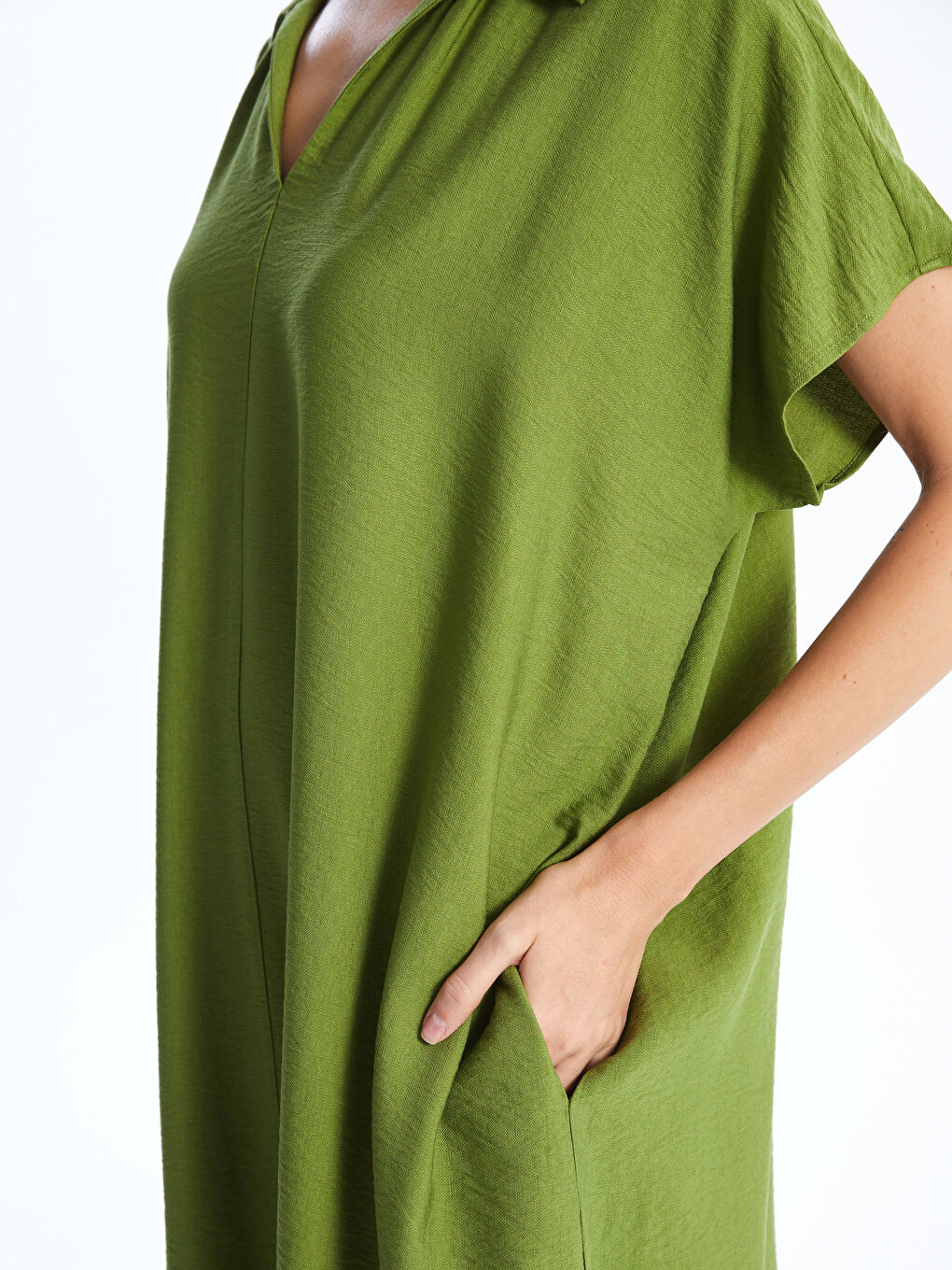 Robe Oversize pour Femmes à Col de Chemise Uni et Manches Courtes-2