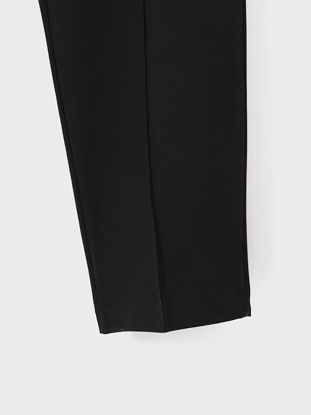 Pantalon Coupe Carotte Uni pour Femmes-3
