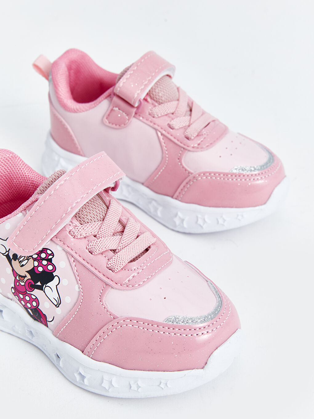 LCW STEPS Pembe Minnie Mouse Baskılı Kız Bebek Spor Ayakkabı