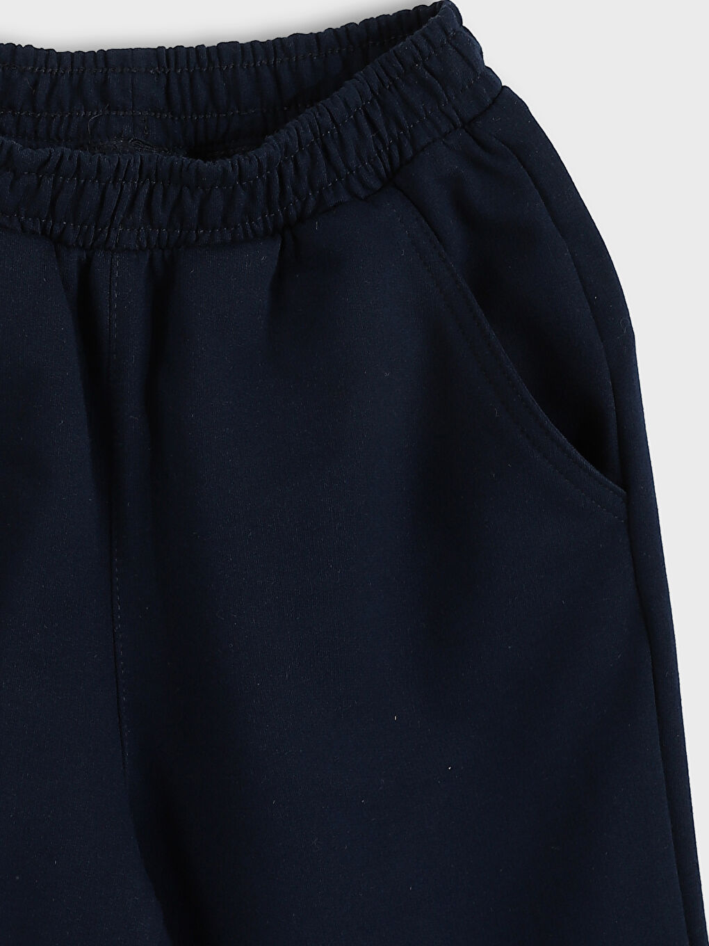 Elastic Waist Basic Boys' Roller Shorts-3