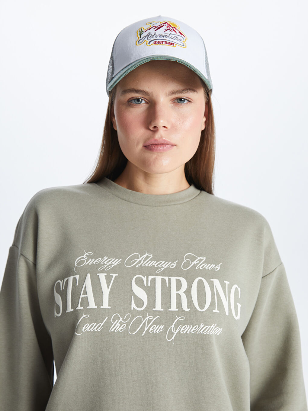 әйелдерге арналған кестеленген торлы кепка-1