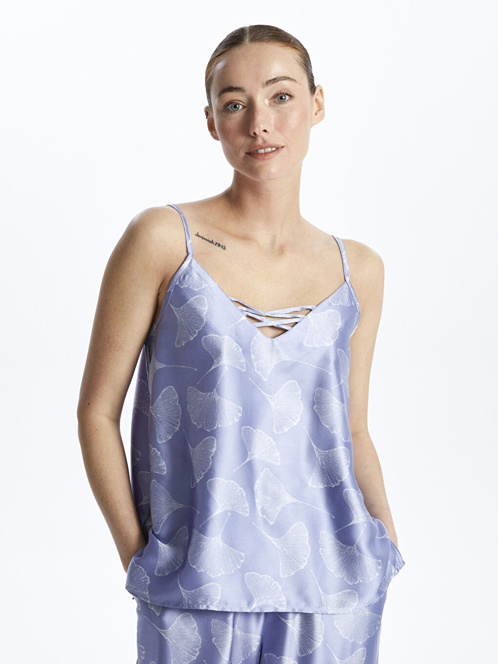 V-Neck Patterned Strap Satin Women's Pajamas Set -S4AD55Z8-LSB