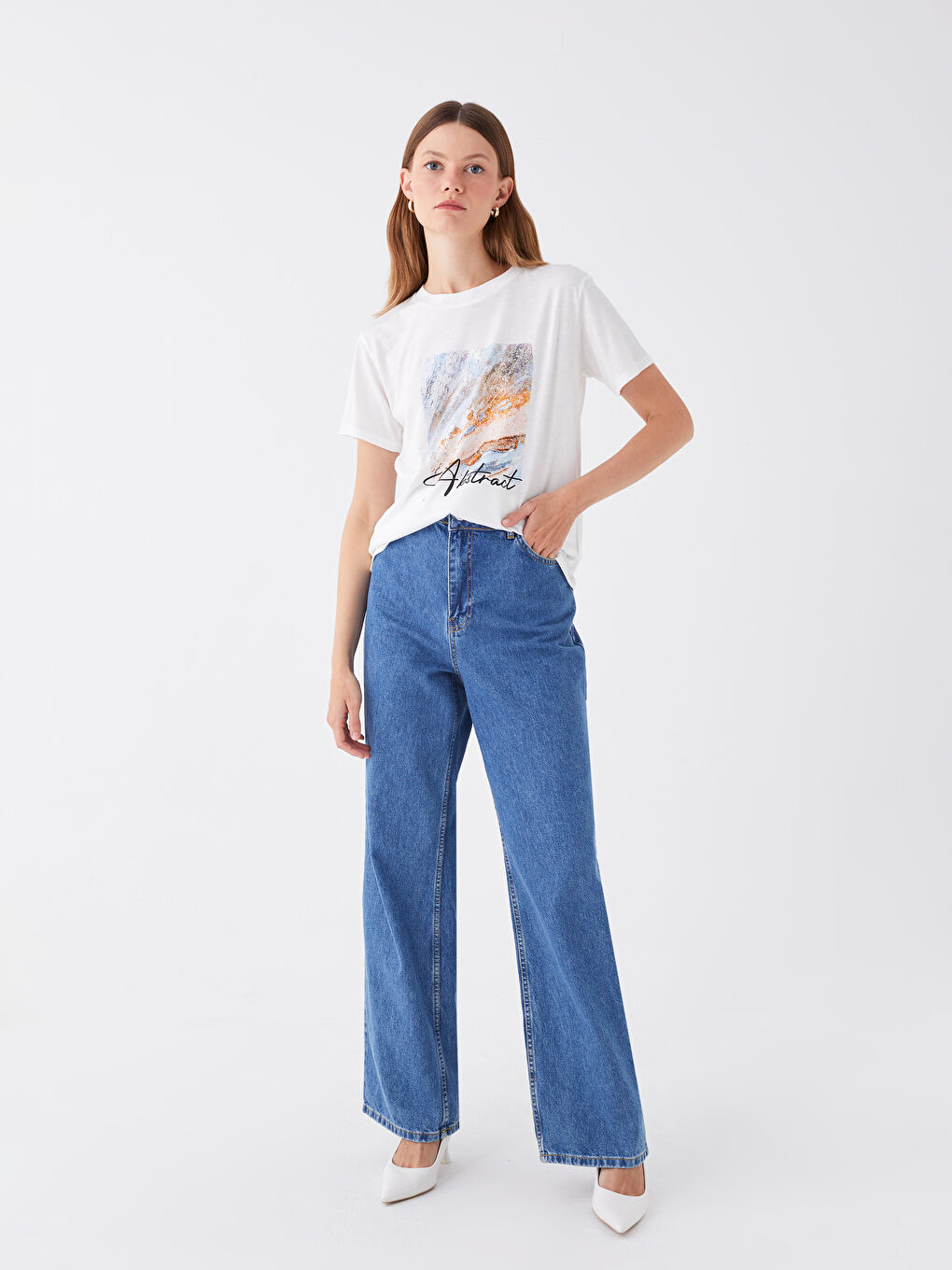 Ekru Bisiklet Yaka Baskılı Kısa Kollu Kadın Tişört-2