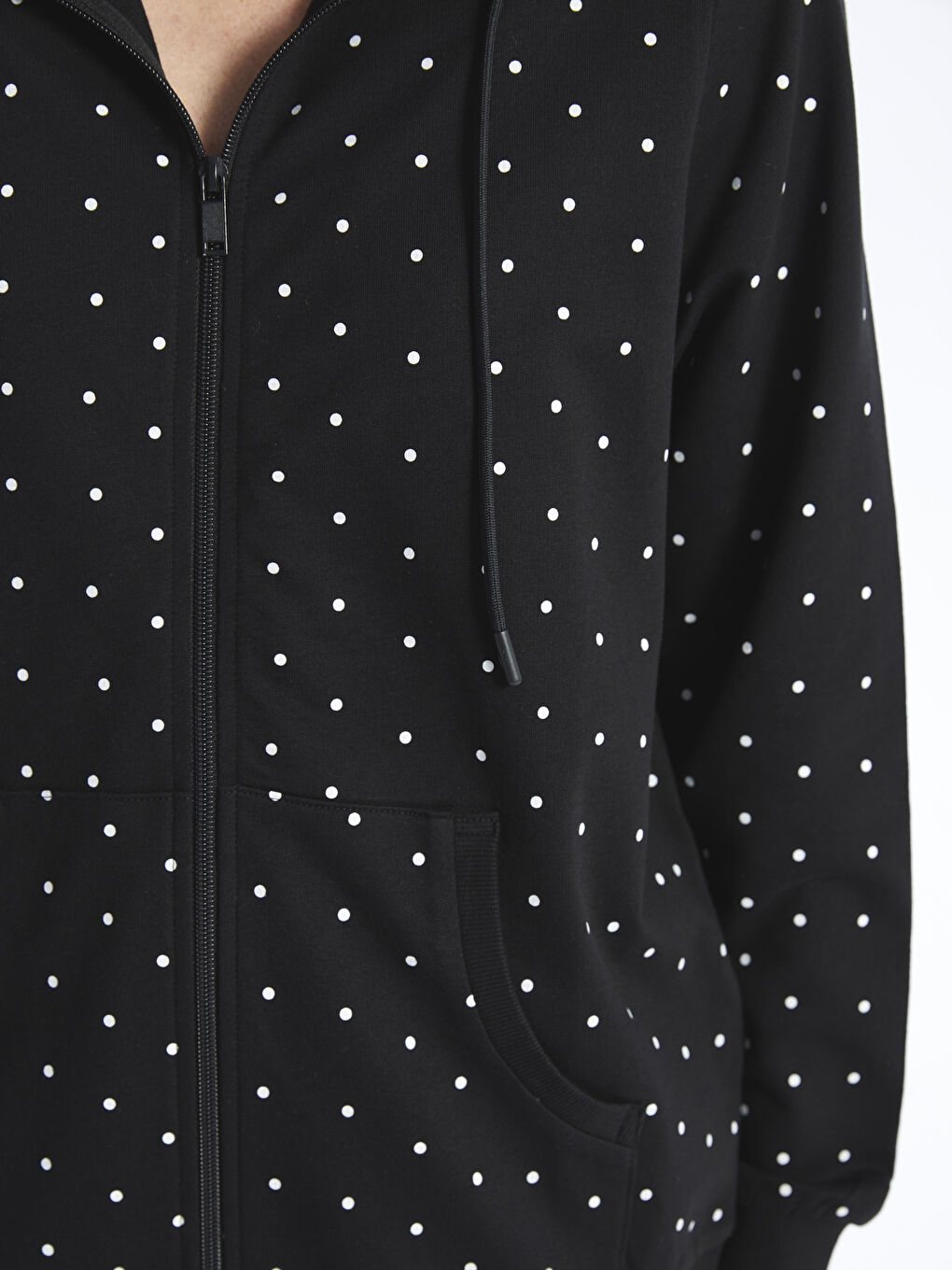LCWAIKIKI Basic Hooded Polka Dot Long Sleeve Women's Zip-Up Sweatshirt -S4AE20Z8-LQJ