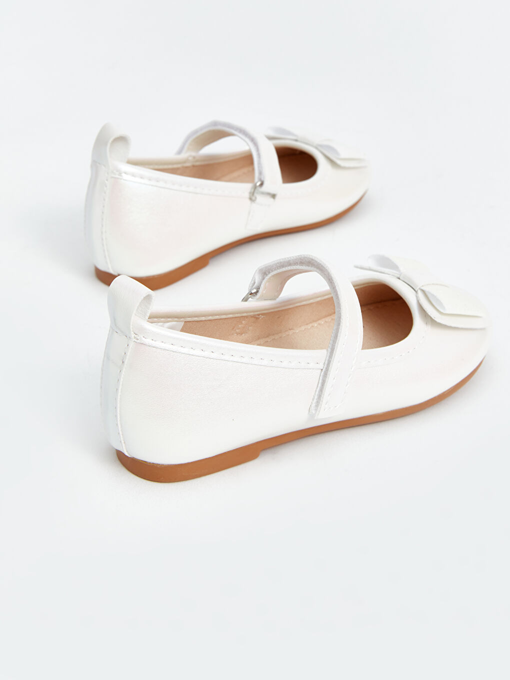 پێڵاوی فلاتی قایش و لەزگەی پێڵاو و وەرەقەی ورد بۆ کچان-4