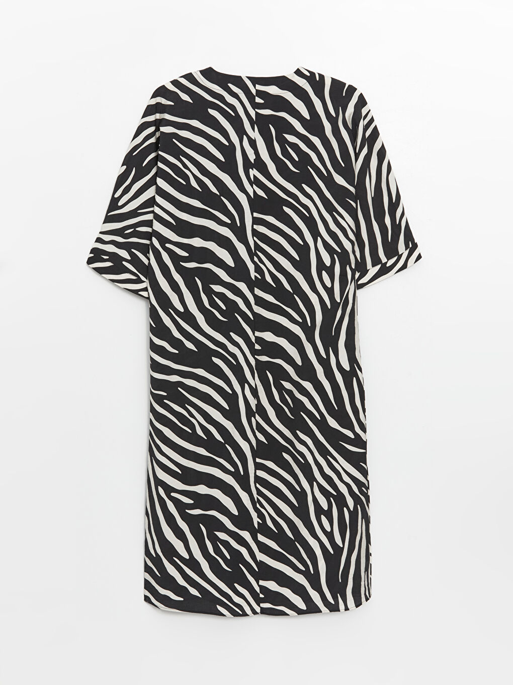 Siyah V Yaka Desenli Oversize Kadın Elbise-6