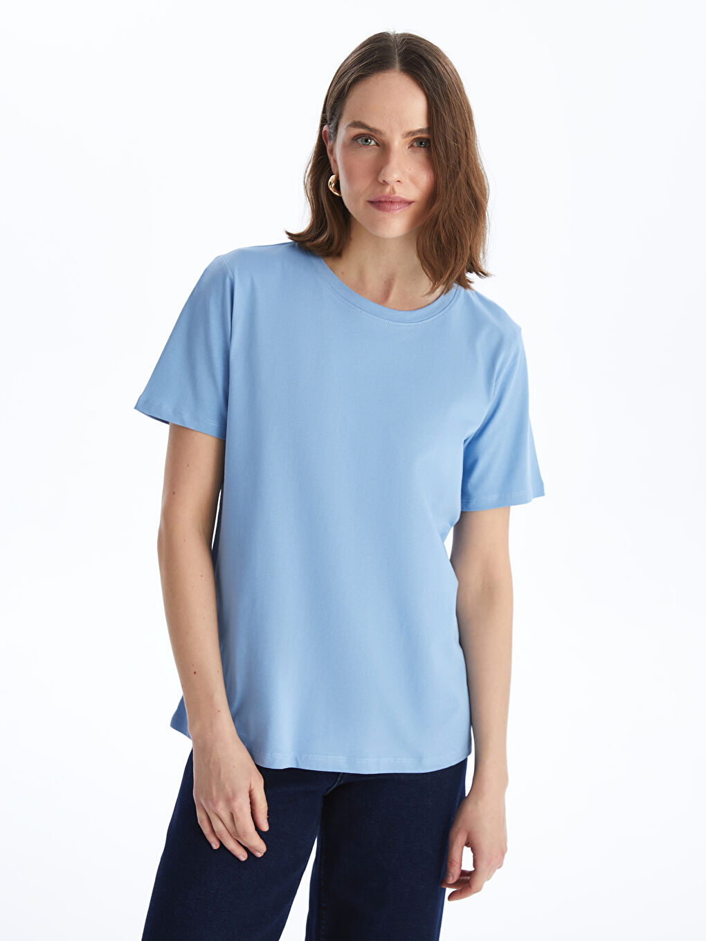 تي شيرت سادة بياقة دائرية بأكمام قصيرة للسيدات