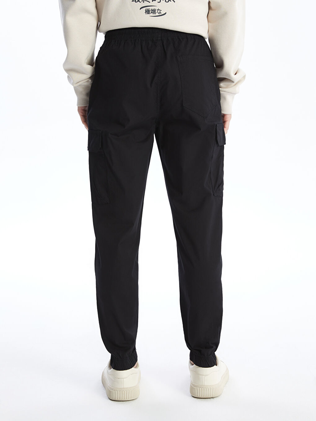 بنطلون رياضي بوبلين عادي للرجال-3