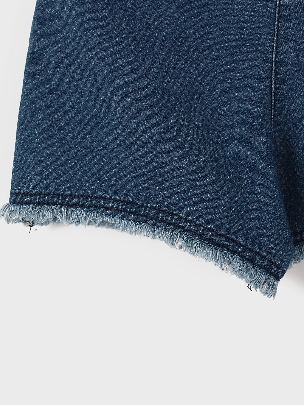 شورت جينز مطرز للبنات-2