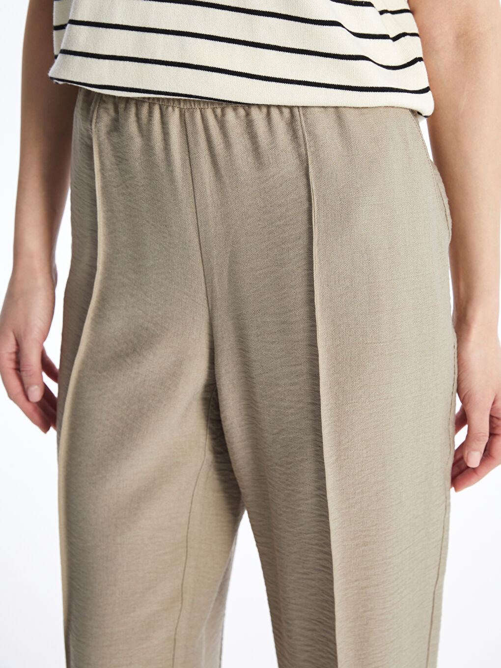 Women's Elastic Waist Relaxed Fit Linen-Look Trousers -S4AR06Z8-VVF