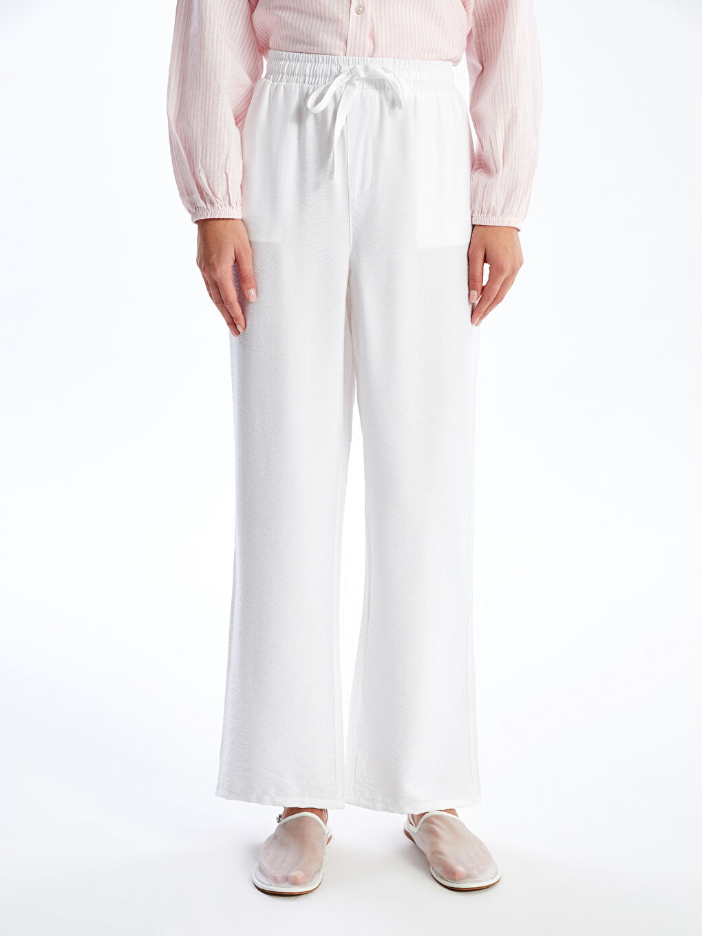 LCWAIKIKI Maternity Elasticated Waist Plain Wide Leg Maternity Trousers -S4AU42Z8-FFE