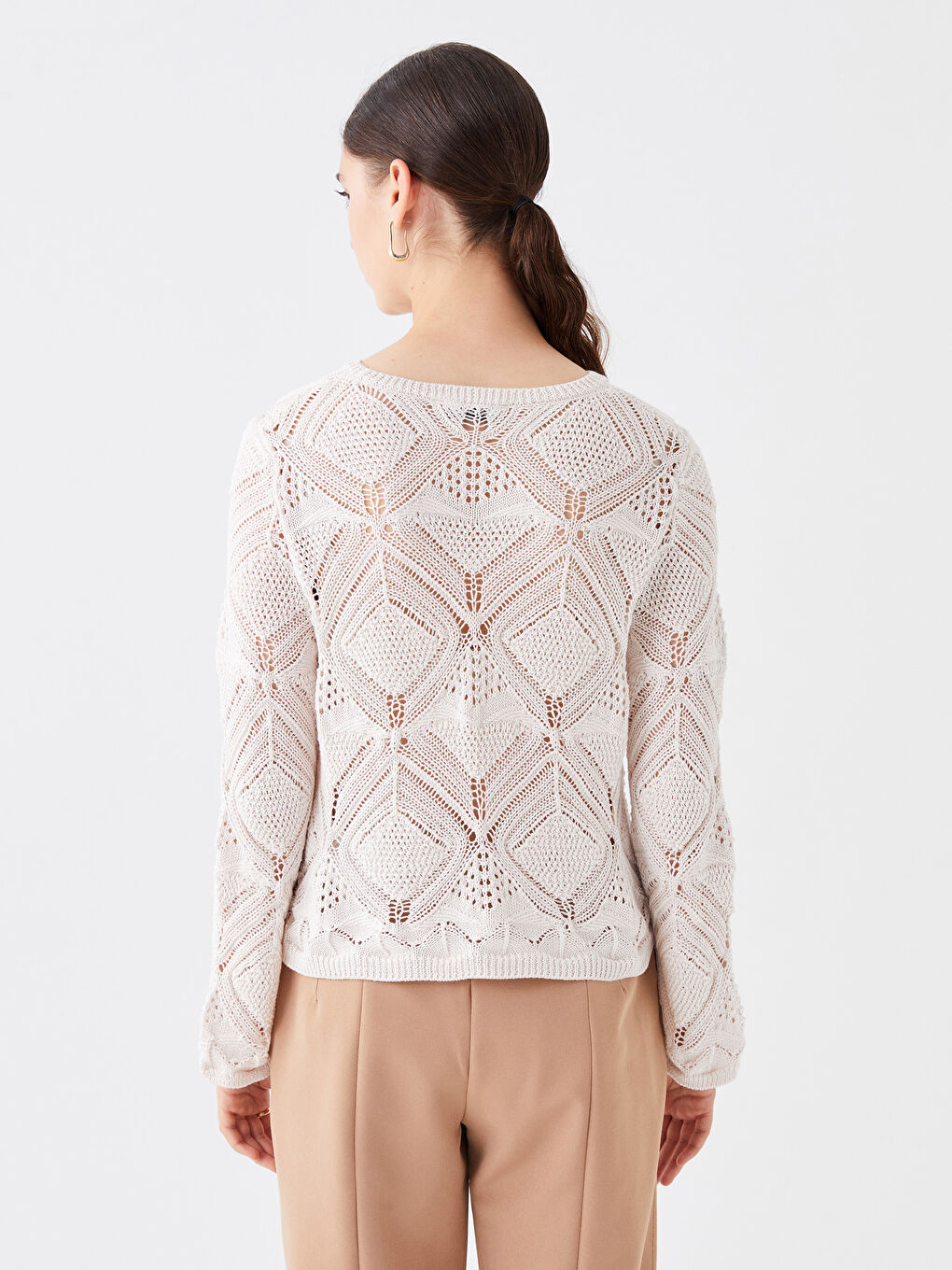 әйелдерге арналған ұзын жең дөңгелек жағалы тесік тоқыма трикотаж жемпір-5