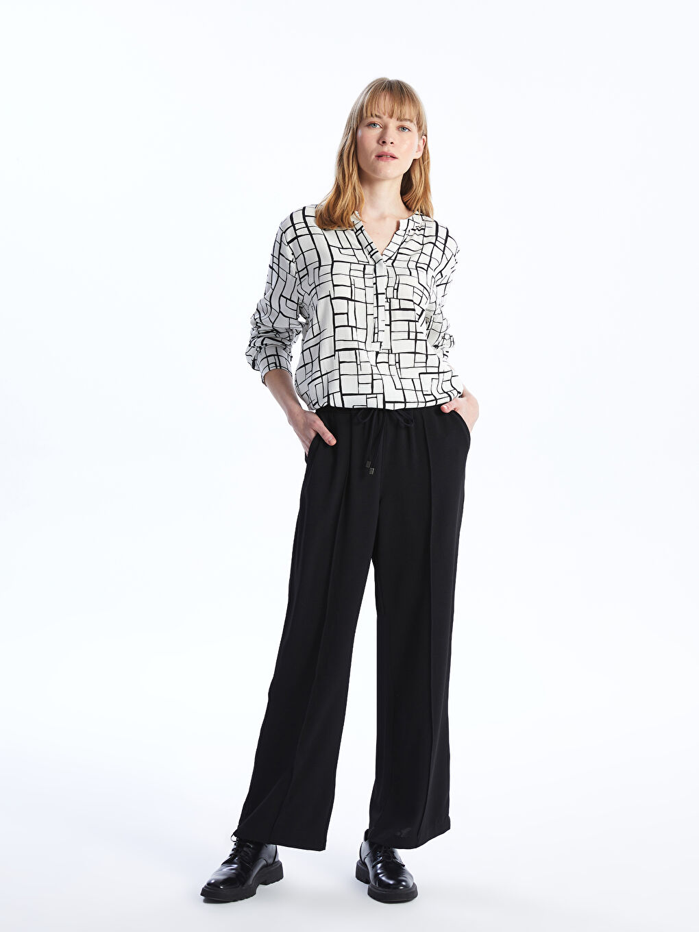 CRNA Pantalone Žena -S4BD17Z8-CVL